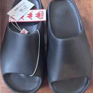 KAPPA Authentic Plume 1 Slides Mules Black Unisex US Size 8  Sandals Damaged Box